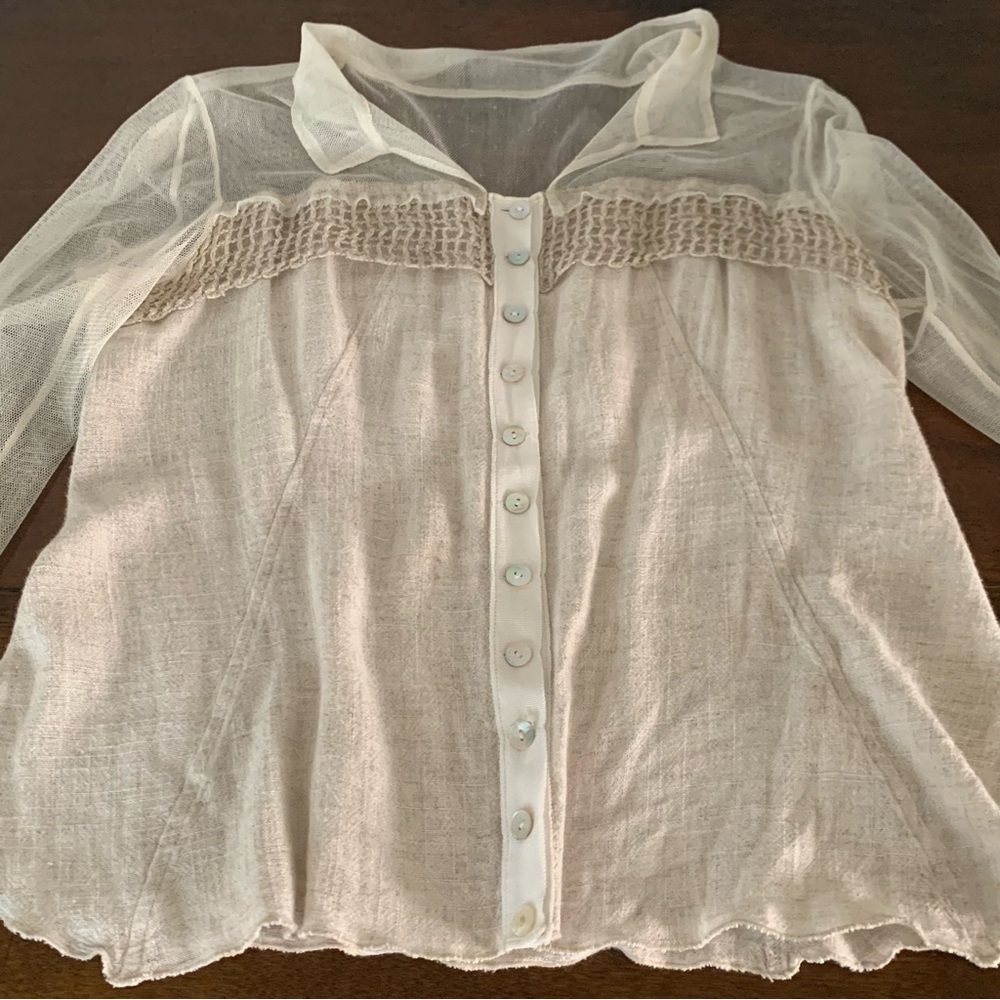 VSSP New Zealand linen crochet and mesh button blouse boho chic shirt